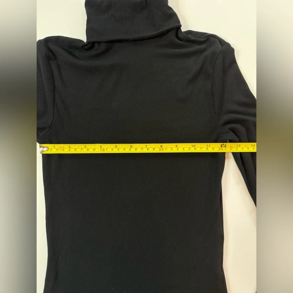 H&M Ribbed Turtleneck Shirt Fitted Viscose Long Sleeves Black Size S